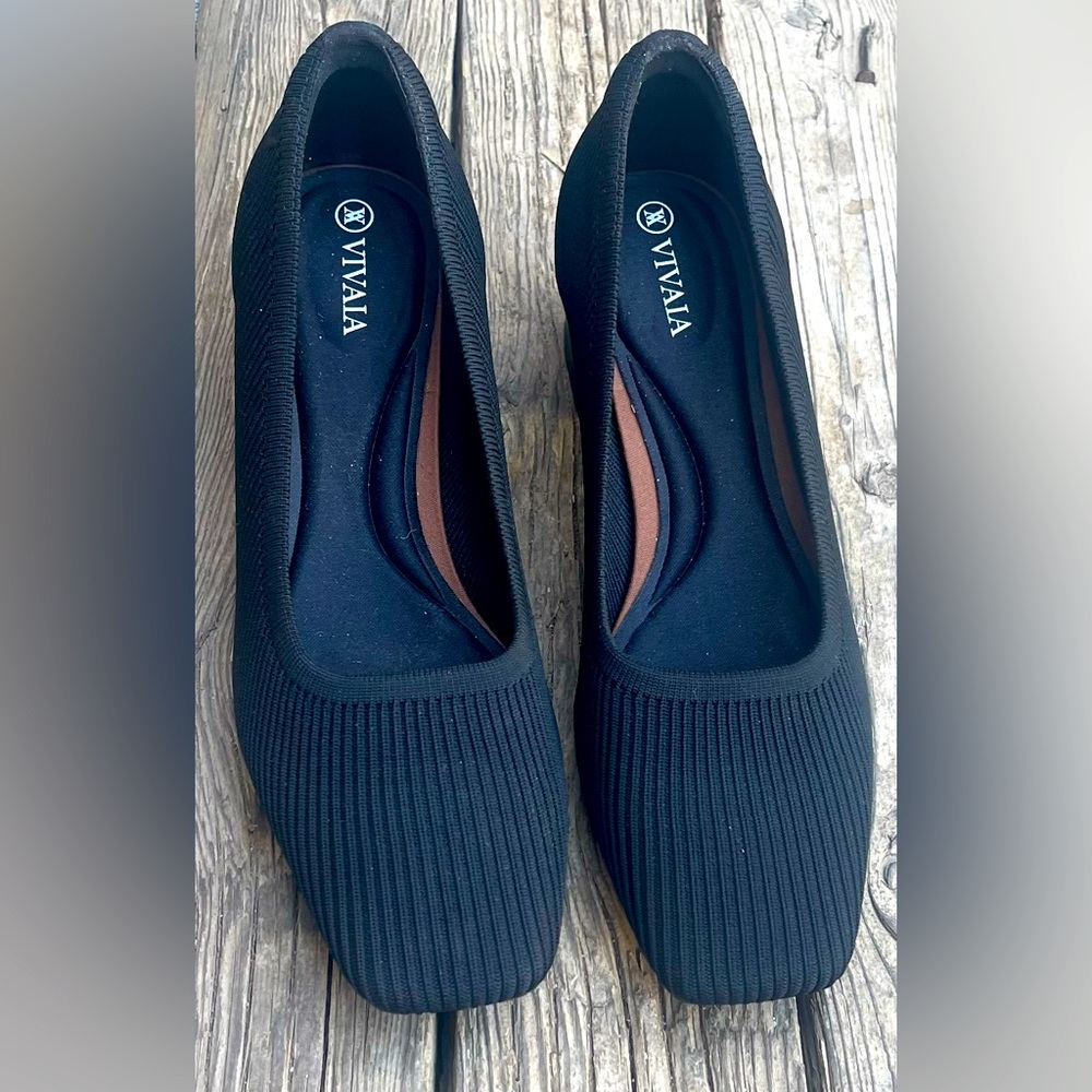 Vivaia Square-Toe Chunky Heels (Melody Pro) size 40(9 US) Black NWOB